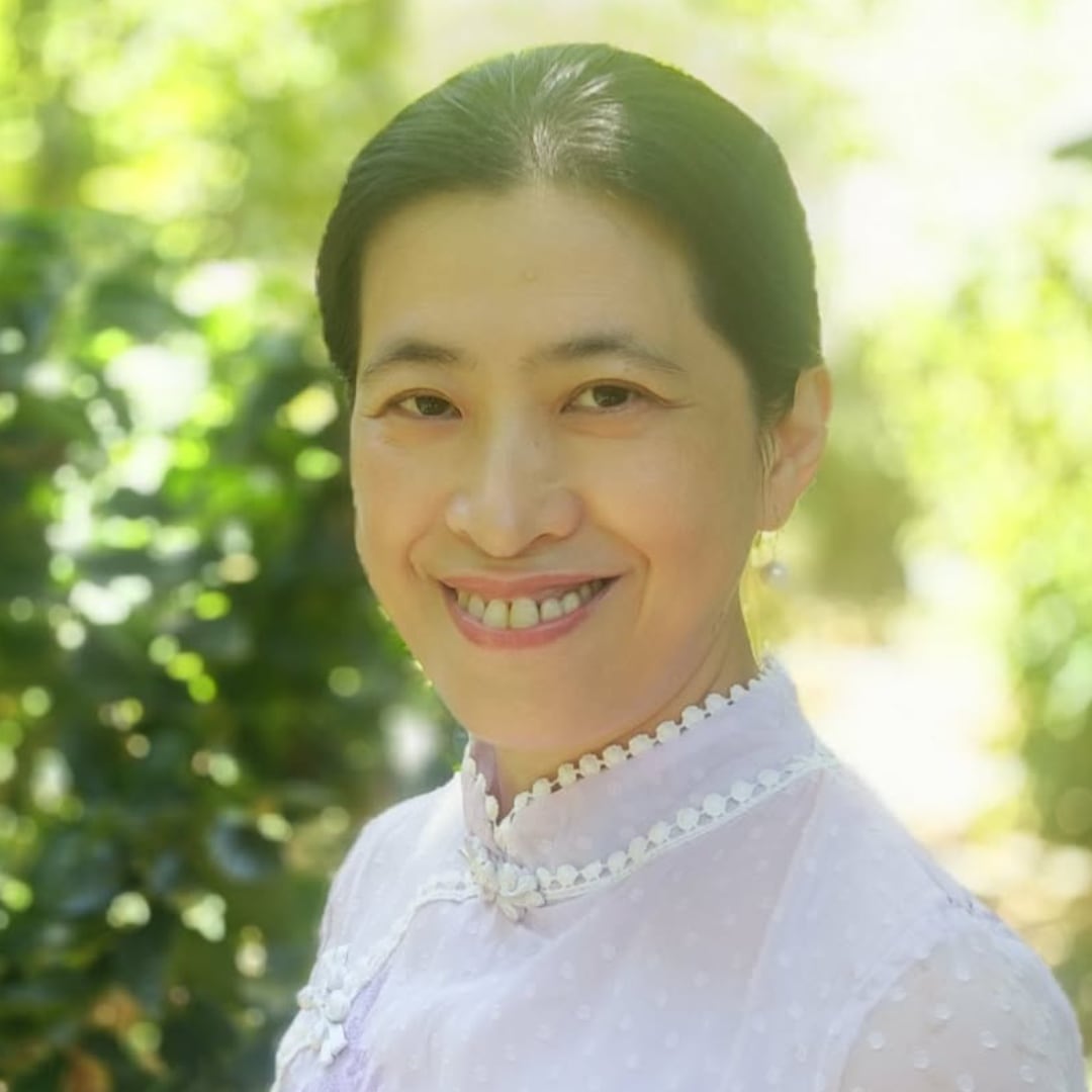 Julia Feng
